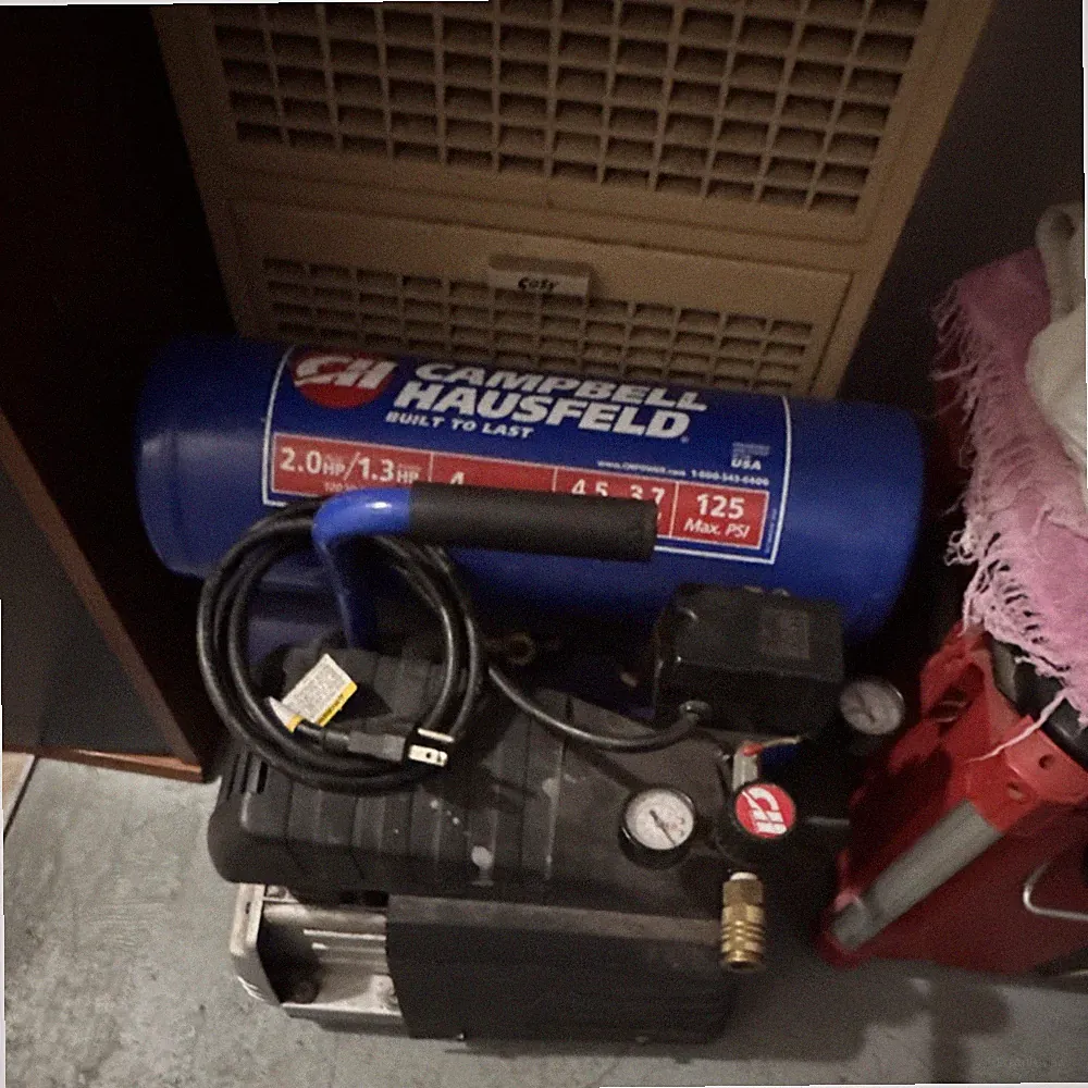 Campbell Hausfeld 2.0 HP 4 Gallon Portable Air Compressor 125 PSI